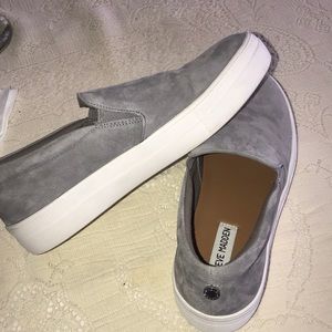 Steve Madden Sneakers